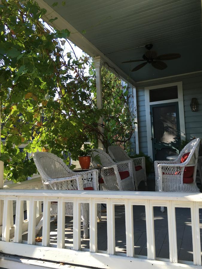 The Madison House Bed And Breakfast Nevada City Exterior photo